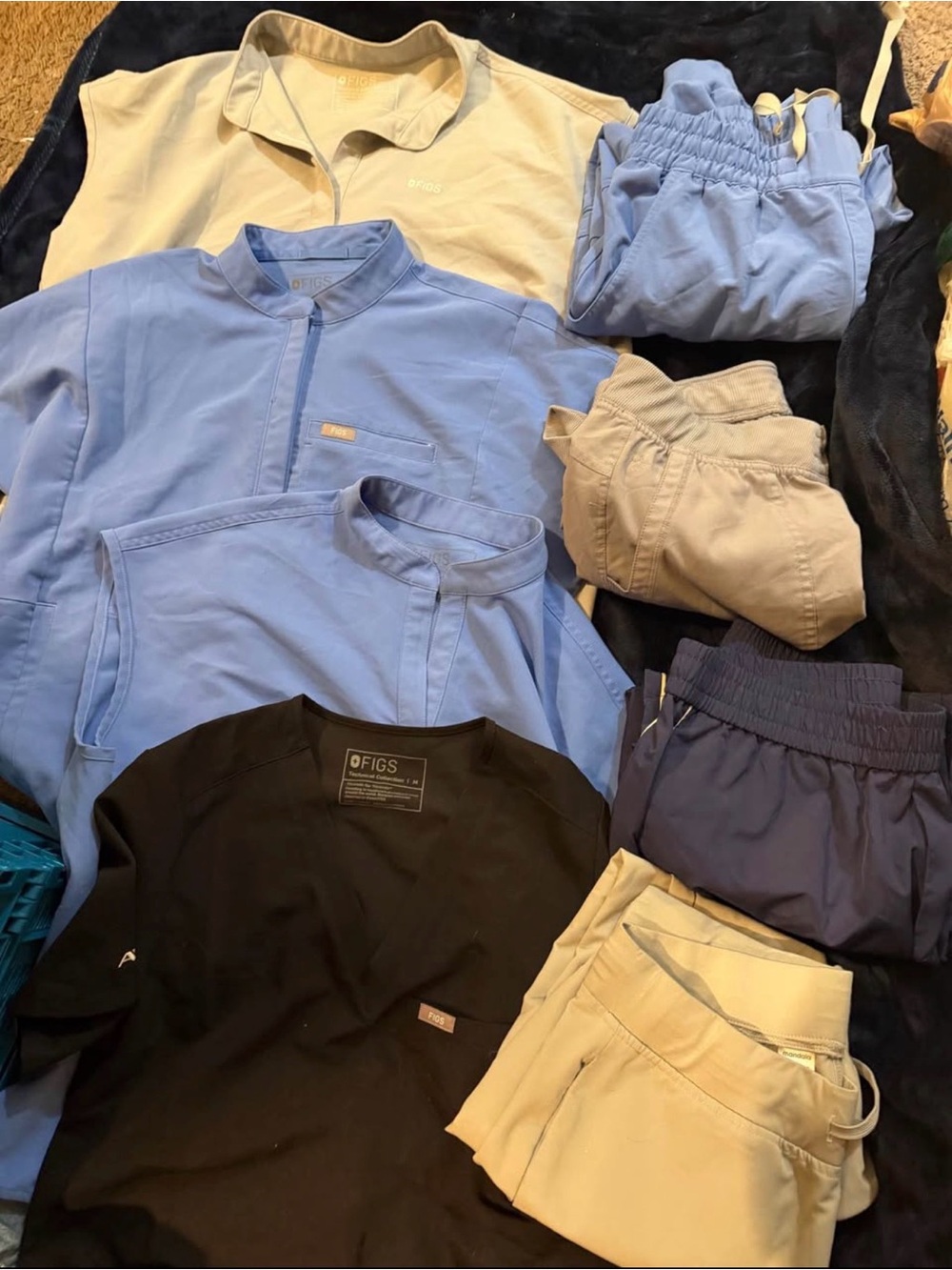 Women’s size medium scrubs